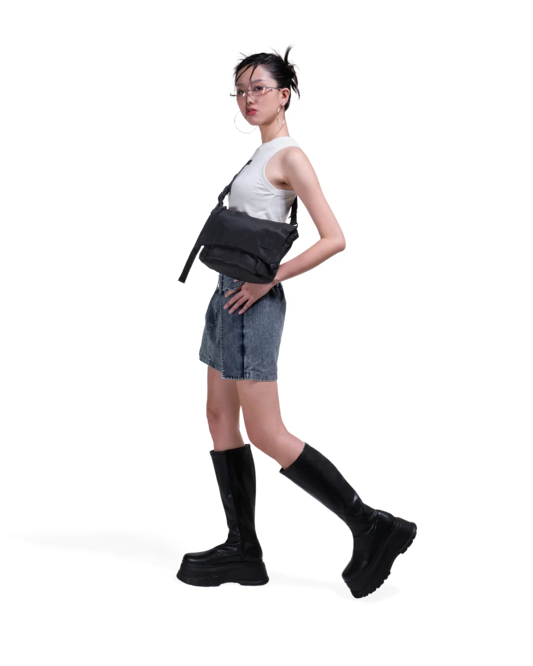 Swift Sling Bag - Image 2