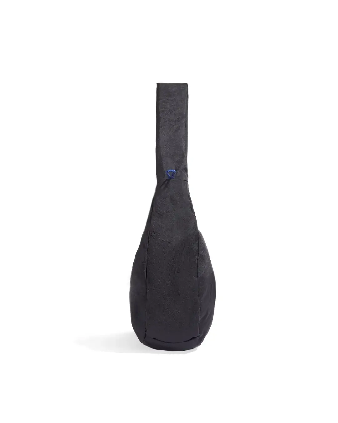 Clean side profile of SYMA Fable Sling Bag Black showing seamless construction. Oversized crescent crossbody